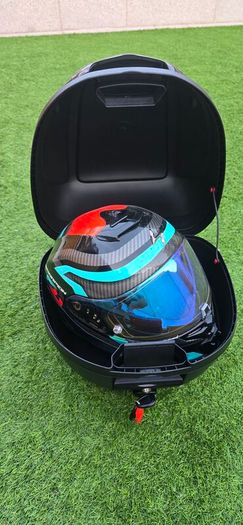 Givi top case
