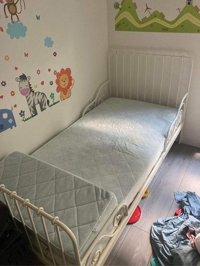 toddler bed
