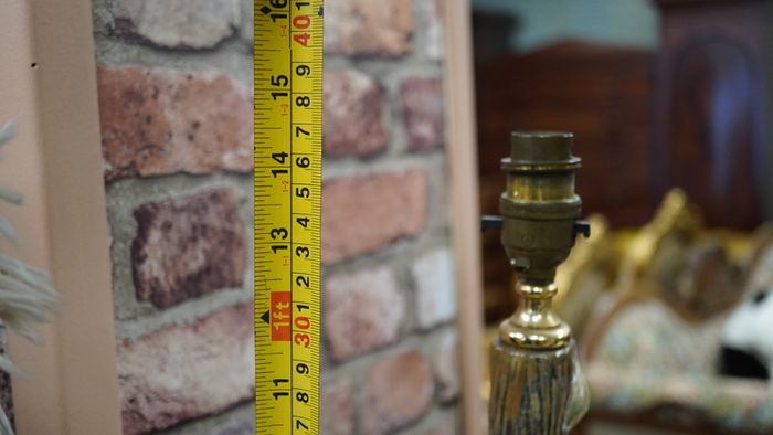 Tengra Table Lamp