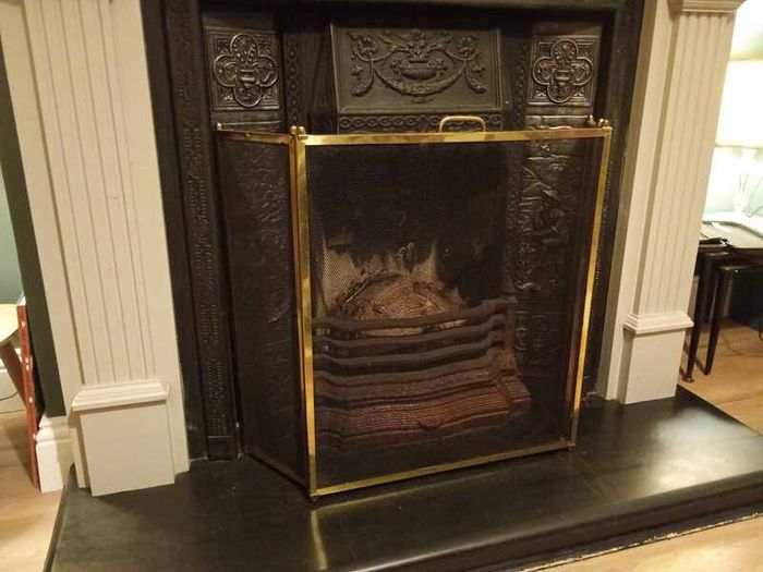 brass  vintage retro fireguard