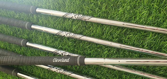 Cleveland Irons + 23o Hybrid Combi Set