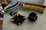 4 Irish made items- Ceramic Arklow pottery ashtray 32.00 euro.  Vintage Ceramic Arklow pottery small bowl 22.00 euro. Carrig ware pottery flower dish holder / vase 28.00 euro.  vintage Wade Irish Porcelain double-handled pedestal mantle vase or planter. 4