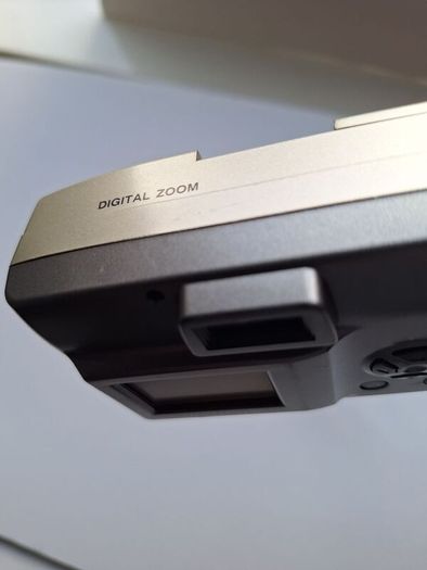 Olympus C-120 digital camera