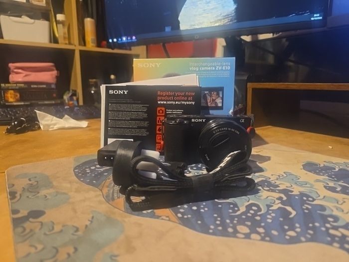 Sony Zve10 Vlogging Camera Like New Perfect Camera  With Kit Lens