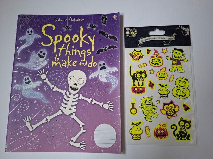 Halloween Spooky Things to Make & Do & Stickers