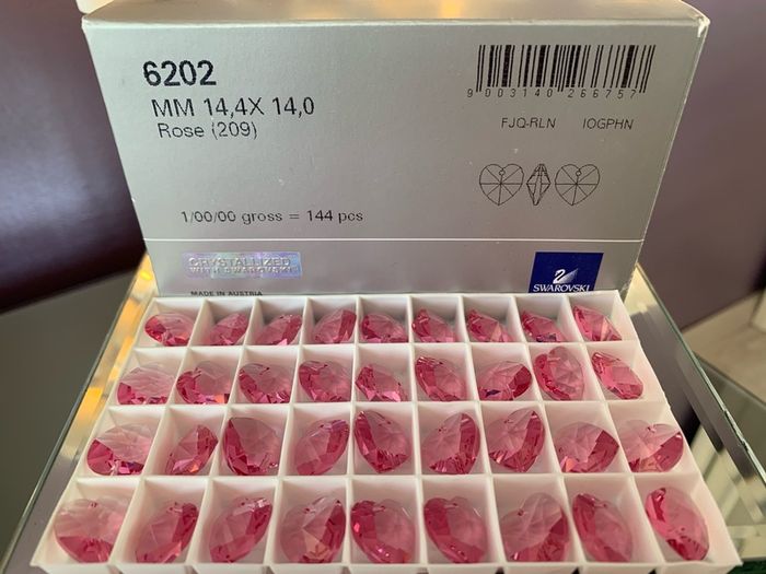 Crystal item
