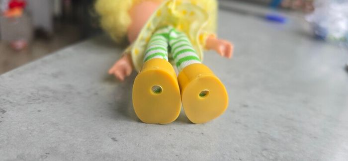 Lemon Meringue Friend Strawberry Shortcake Doll no pet but complete outfit HTF AGC Kenner A.G.C same era as MLP G1 My Little Pony