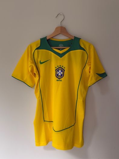 Retro 2004 Brazil shirt