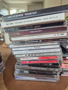 CDs, cassettes & DVDs mixed