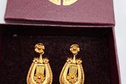 Past time earrings