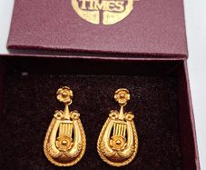 Past time earrings