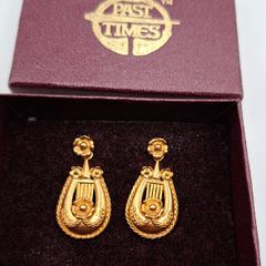 Past time earrings