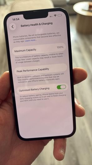 iPhone 13 - 128Gn - 100% Battery Health