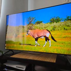 Samsung AU7100 50-inch Crystal UHD