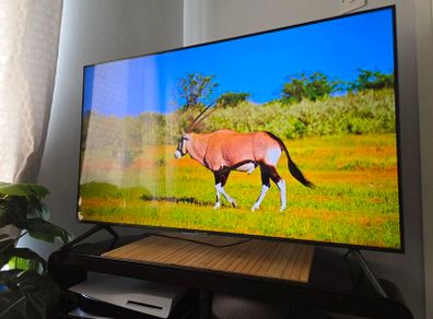 Samsung AU7100 50-inch Crystal UHD