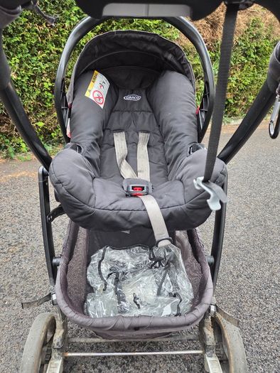 FREE: Well-Used Graco Complete Travel System with Car Base & Buggy Board