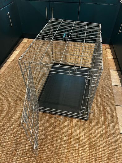 Foldable Metal Dog Crate with Removable Tray