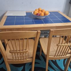 Dinning table