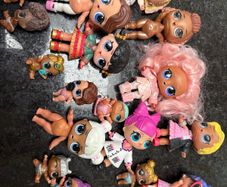 LOL Dolls & some accessories