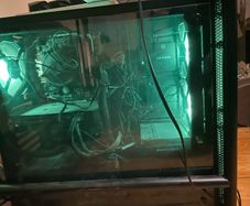 Gaming PC - Keyboard and mouse included