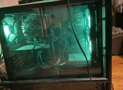 Gaming PC - Keyboard and mouse included
