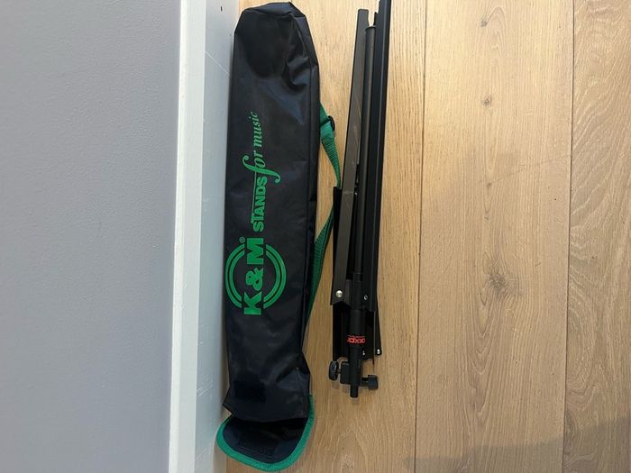 K&M Folding Music Stand with Carry Bag
