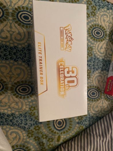 Pokemon TCG 30th Anniversary ETB