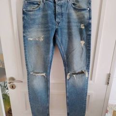 River Island distressed denim cotton jeans 34 inch waist elasticated and 29 inch leg see last two photos for exact measurements FREE STANDARD POSTAGE INCLUDED