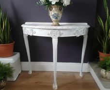 Sonville House Decorative Console Table