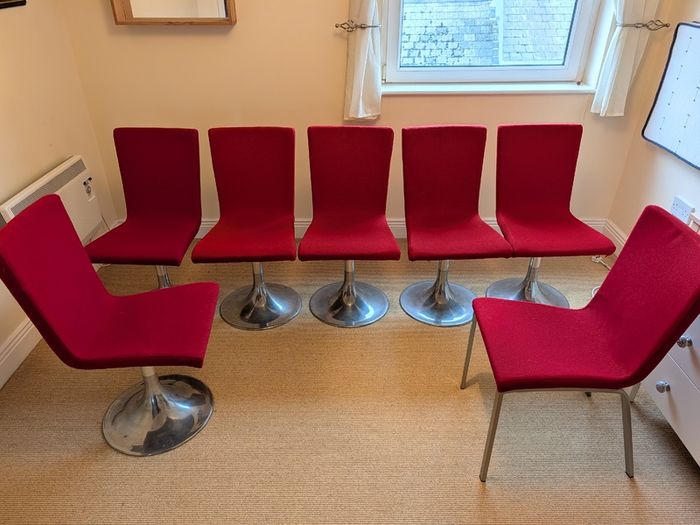 Calligaris Table & 6 Chairs