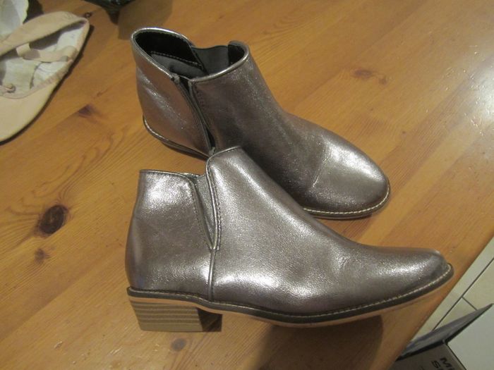 Dunnes size 4