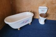 Dolls house Bathroom furniture