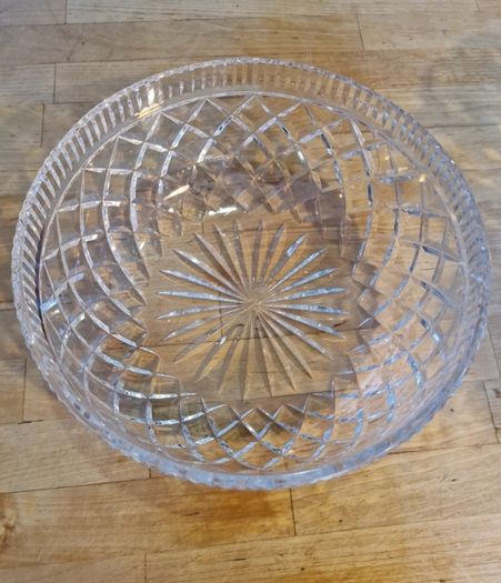 Large Vintage Waterford Crystal 10 inch Centerpiece Bowl Killeen Pattern Excellent Condition