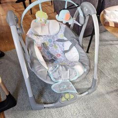 Baby swing