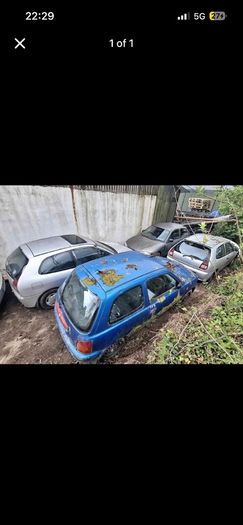 3 Mitsubishi colts