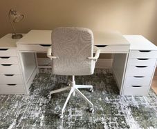 Office desk, 2 sets of drawers and chair