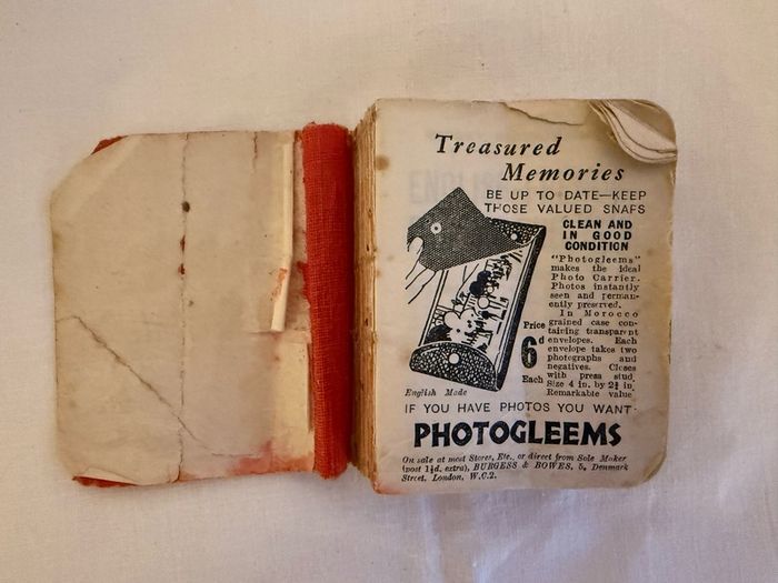 Vintage Midget series English / French dictionary 1933 edition  World war 2 pocket vest solider resource translator dictionary
