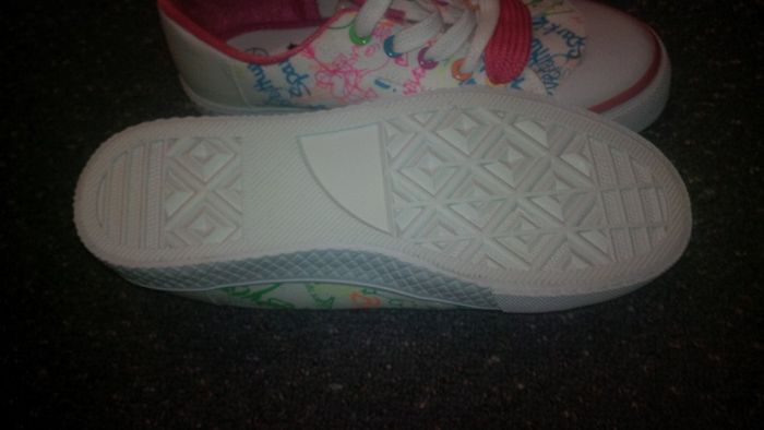 Brand New Babycham Runners