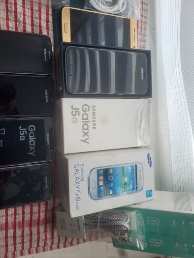 phone bundle and laptop
