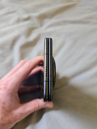 Honor Magic V3 Foldable - 512GB Dual Sim inc Cases