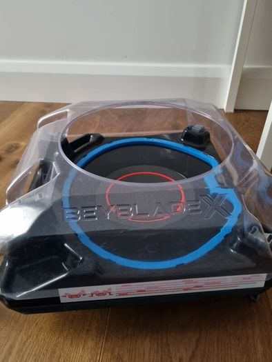 beyblade x double xtreme motorised stadium