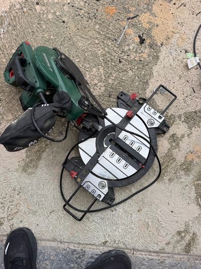 Mitre Saw damaged but working