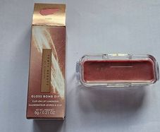 Fenty Beauty Gloss Bomb Dip Clip-On Lip Luminizer in Fussy