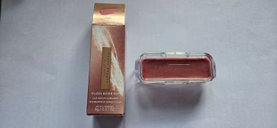 Fenty Beauty Gloss Bomb Dip Clip-On Lip Luminizer in Fussy