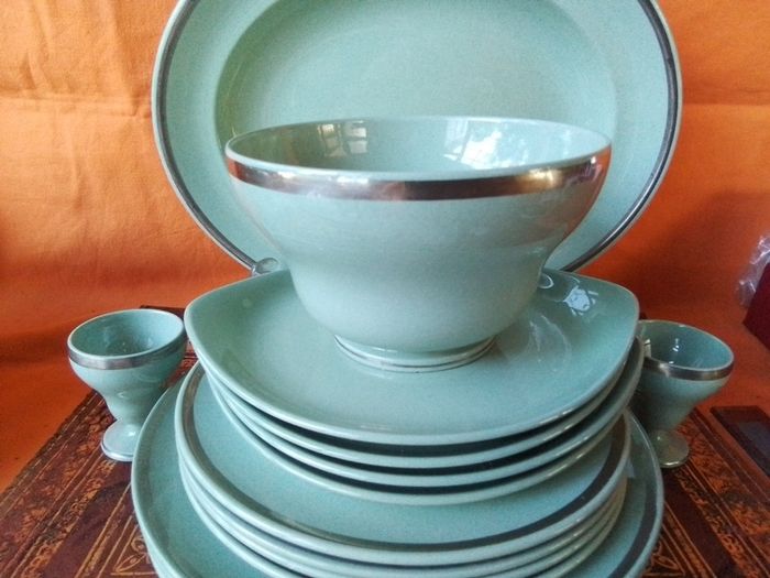 Wedgwood of Etruria & Barleston Mixed Crockery