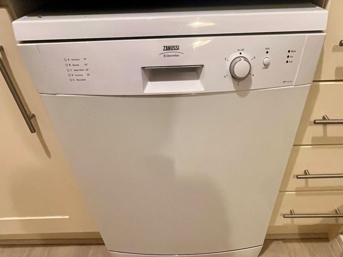 Dishwasher for sale