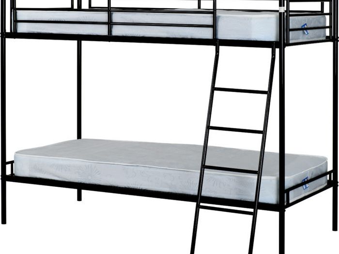 Bunks triple single quad from 279 euro in Dublin