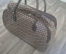 luggage carry bag wheels 10kg