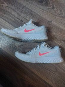 ladies nikes