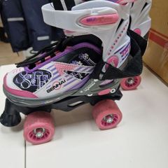 girls roller skates